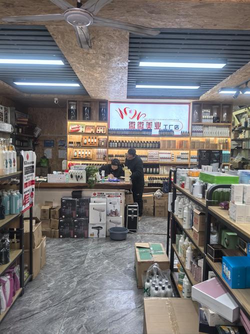 穿梭在老城的平價光景——探訪湖北路菜市場邊的小店鋪